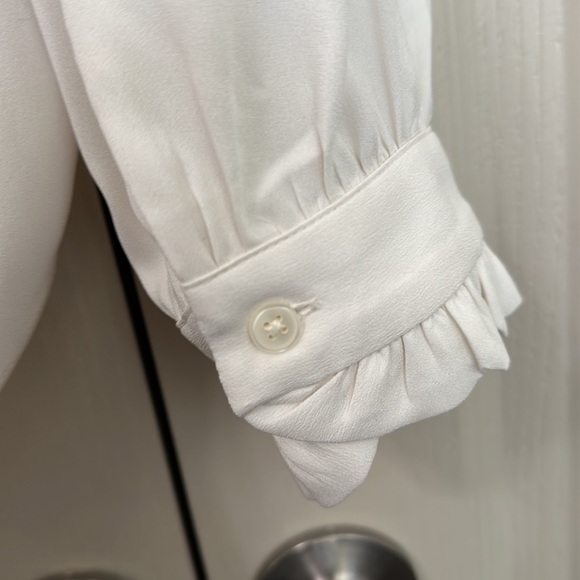 Ann Taylor silky cream long sleeve button down blouse - Picture 4 of 6